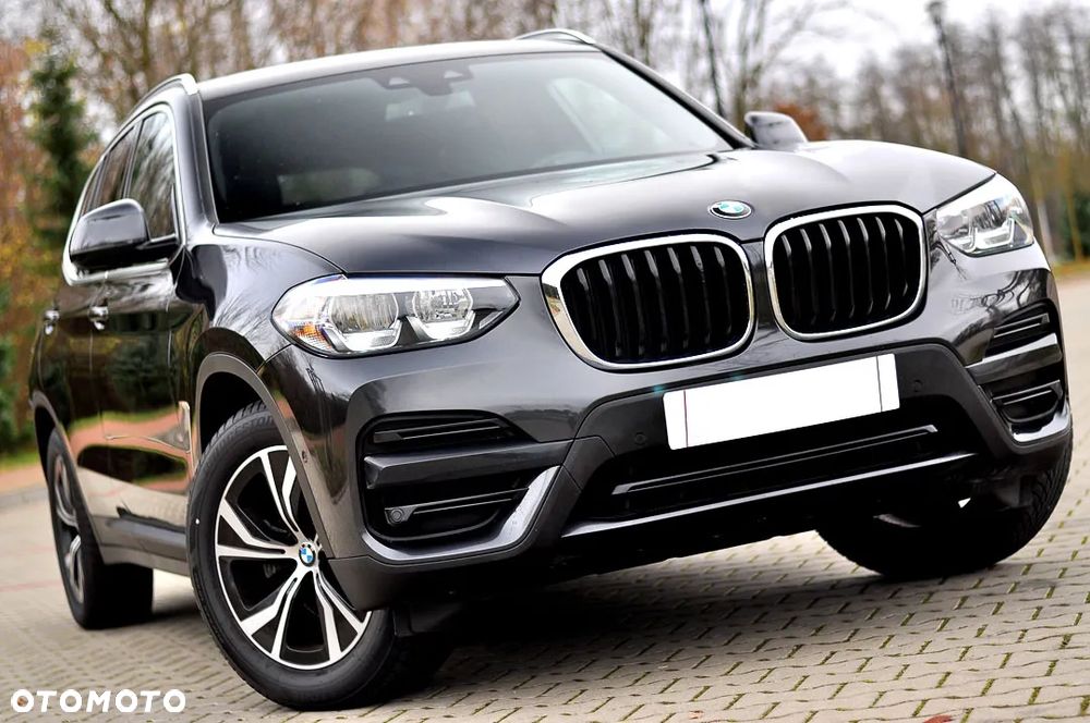 BMW X3 sDrive18d Business Edition - 1