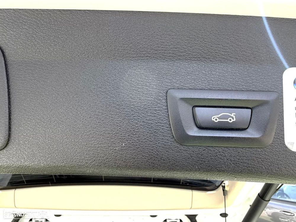 BMW X1 20 d sDrive Auto - 22
