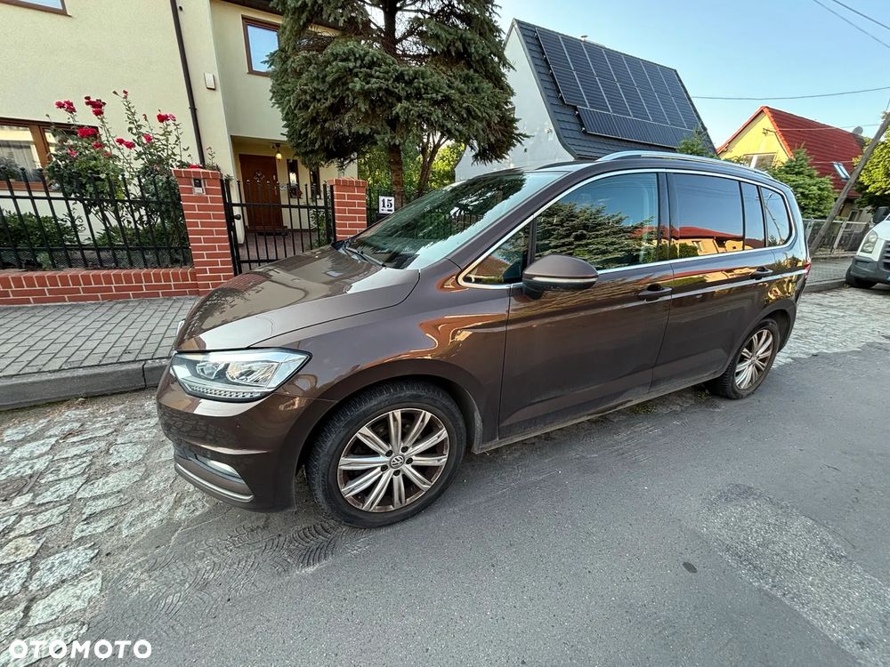 Volkswagen Touran 1.4 TSI BMT Highline DSG - 23