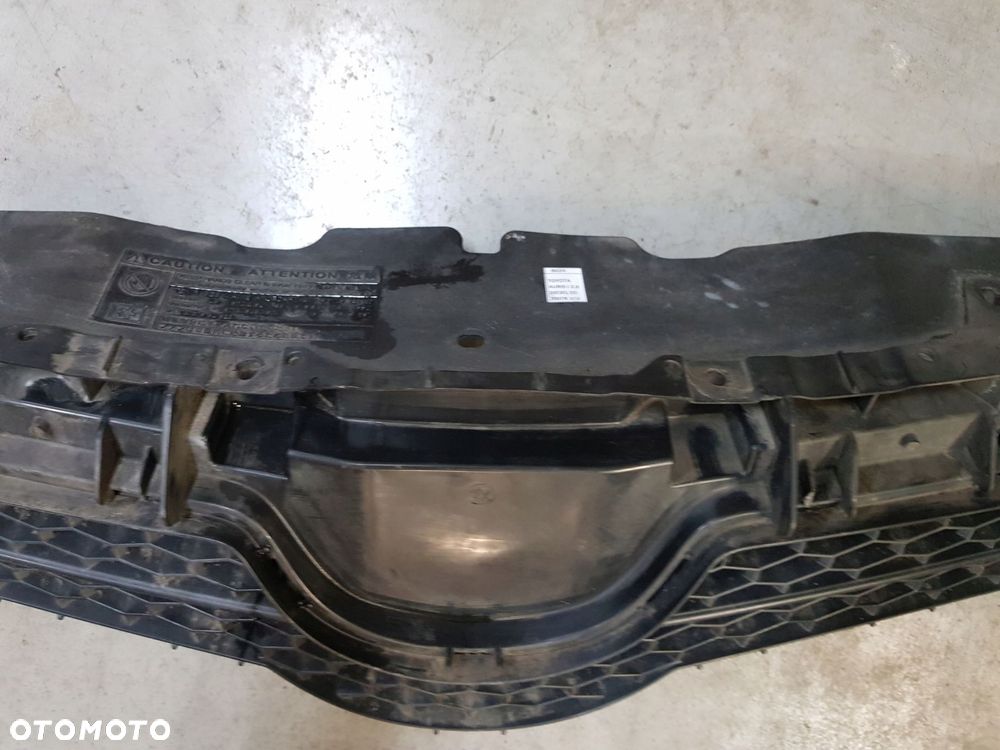 atrapa grill 53111-12a00 toyota auris i e15 eur hb 07r - 6
