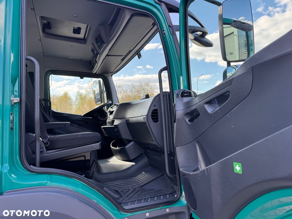 Mercedes-Benz ATEGO 1523 CHŁODNIA 6.25m Lamberet - 30