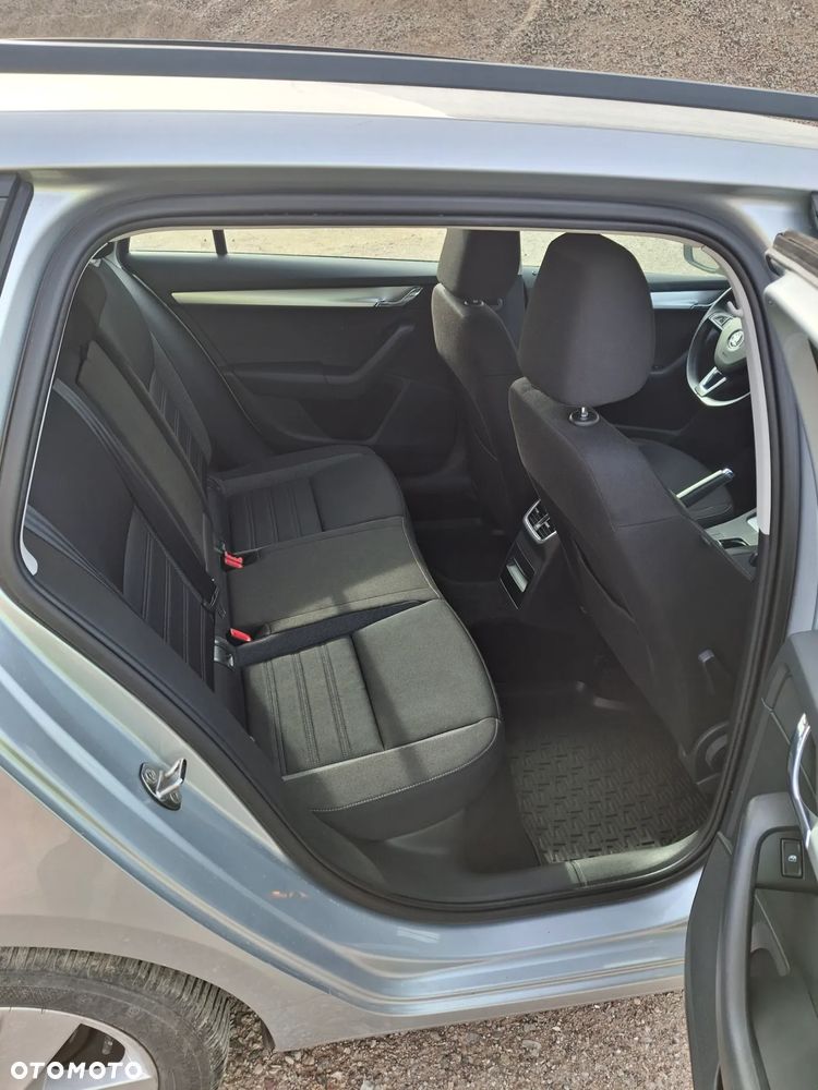 Skoda Octavia 1.6 TDI Ambition - 12