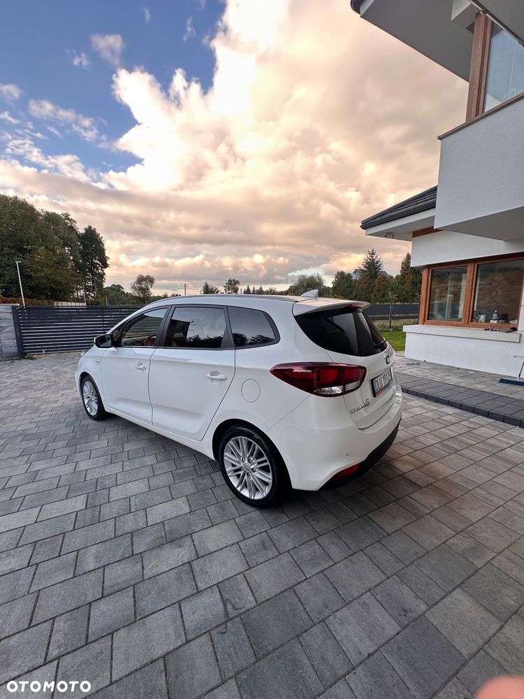 Kia Carens 1.6 GDI Business Line EU6 - 6