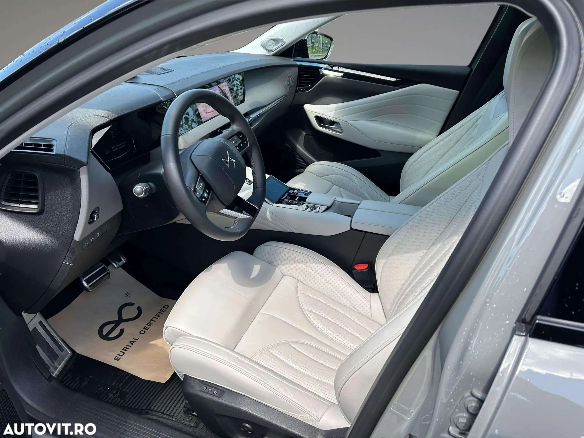 DS Automobiles DS 4 DS4 1.6 PHeV FWD 225 EAT8 ESPRIT DE VOYAGE - 6