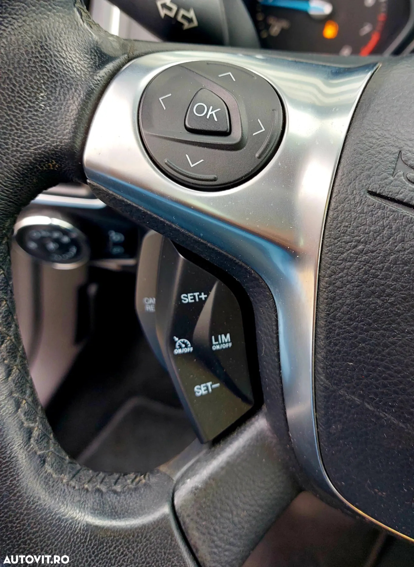 Ford Focus 1.6 Ecoboost Start Stop Titanium - 19