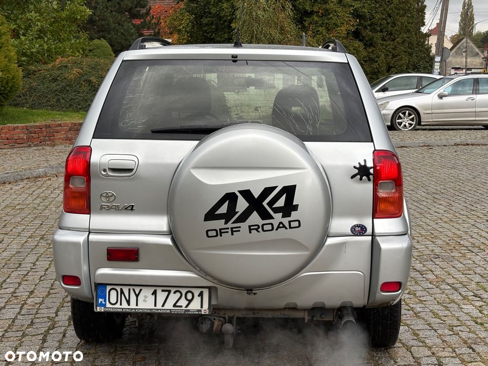 Toyota RAV4 2.0 D-4D 4x4 - 6