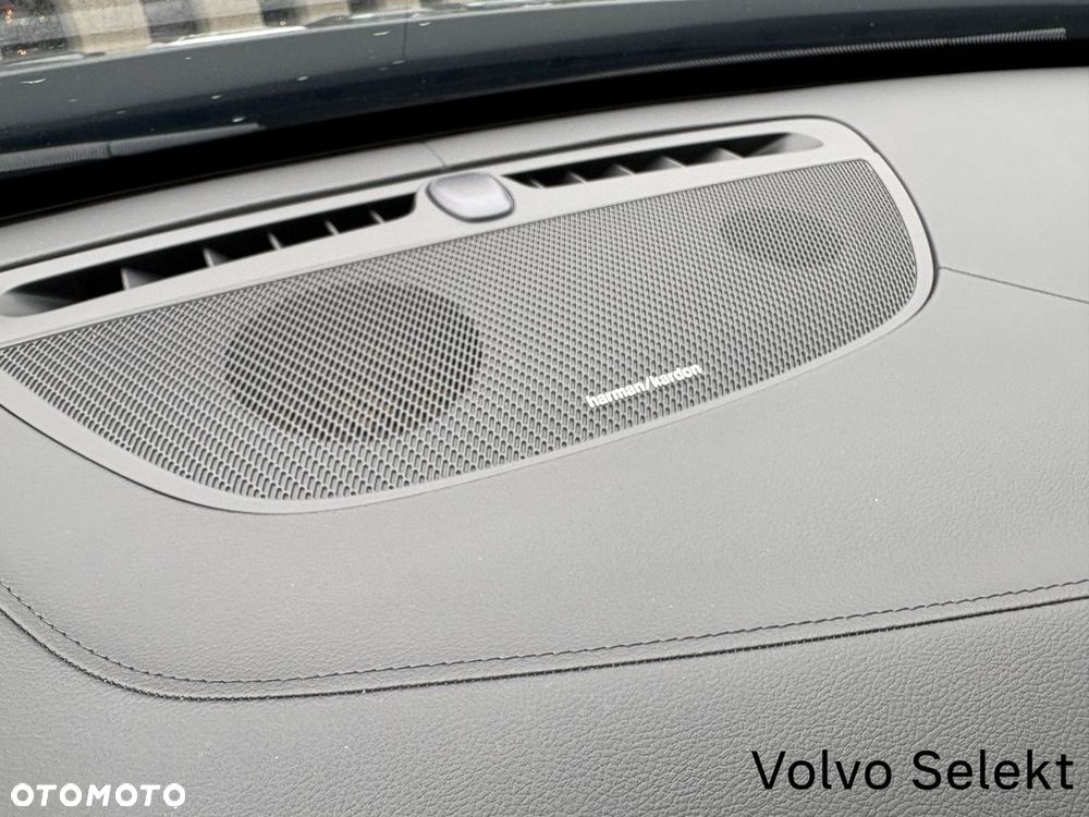 Volvo XC 90 - 16