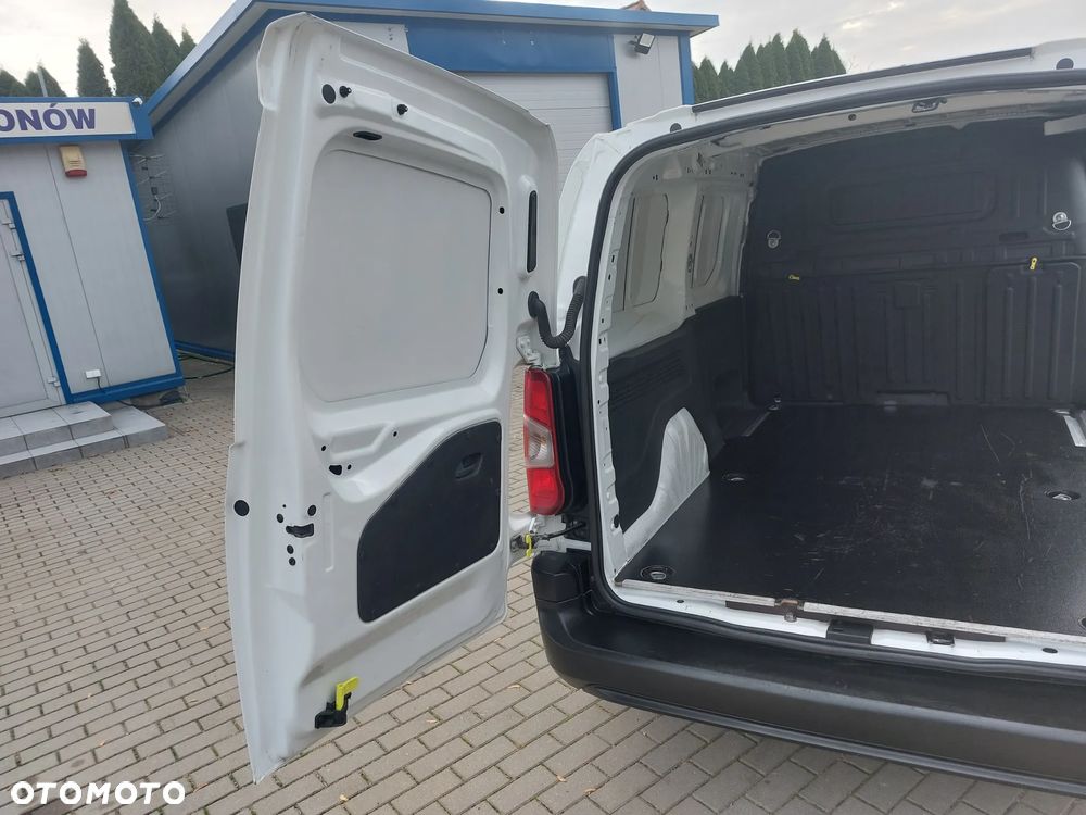 Opel Combo - 18