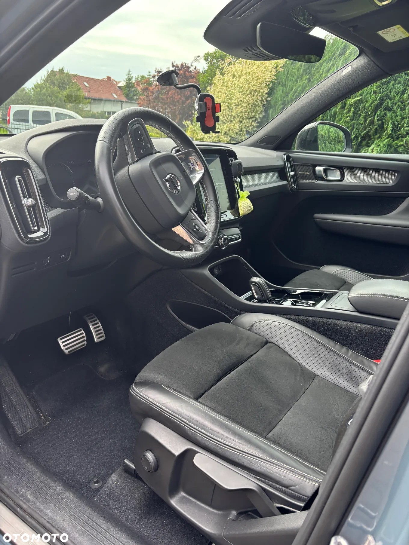 Volvo XC 40 D4 AWD Geartronic R-Design - 10