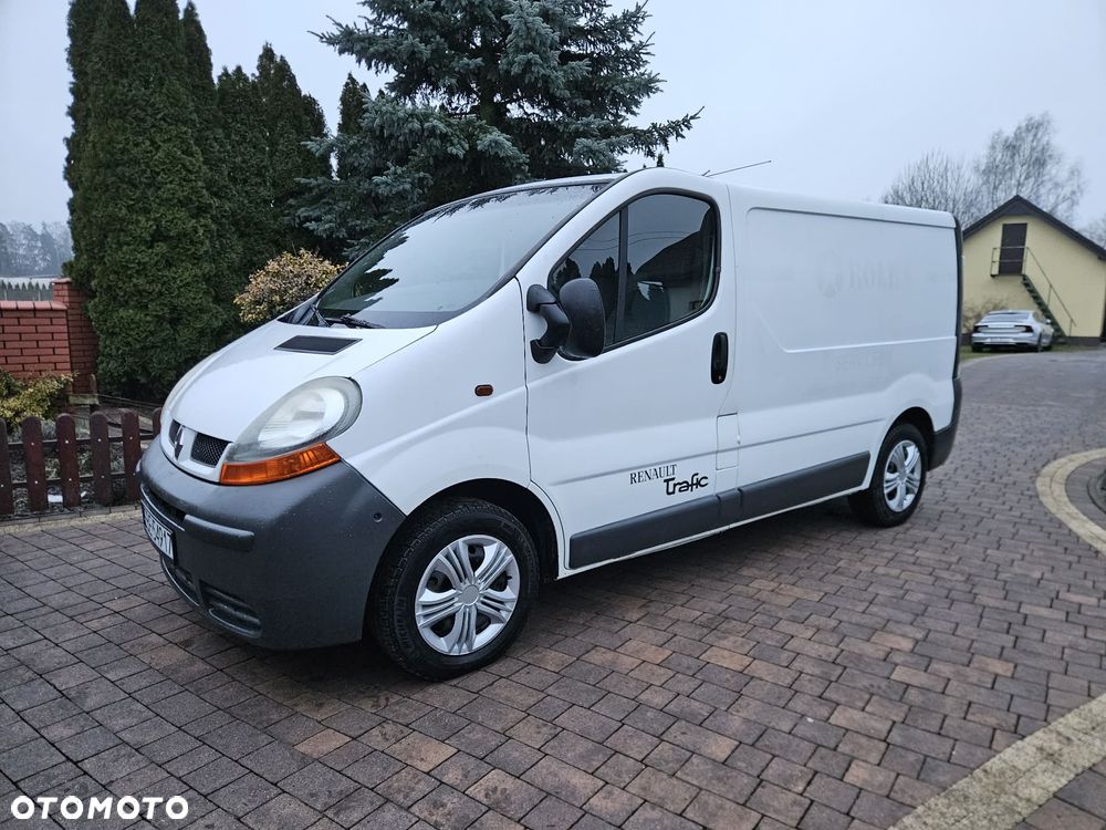 Renault Trafic - 1