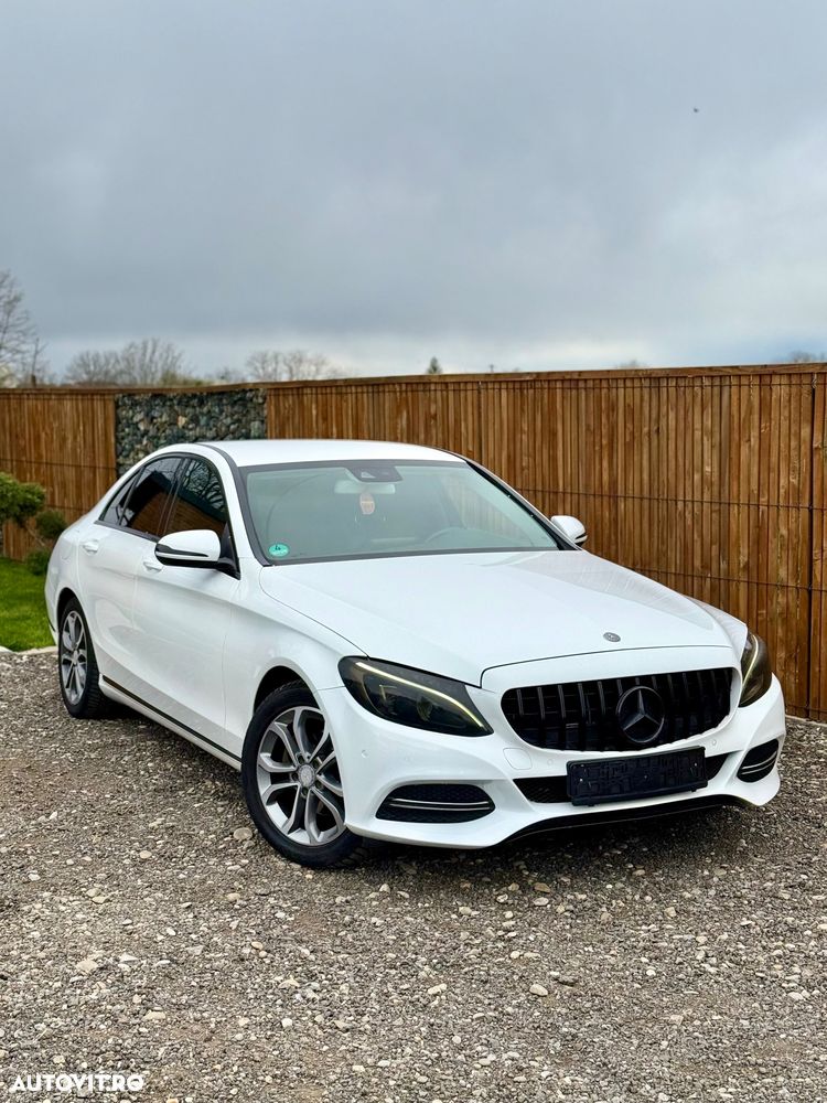 Mercedes-Benz C - 11