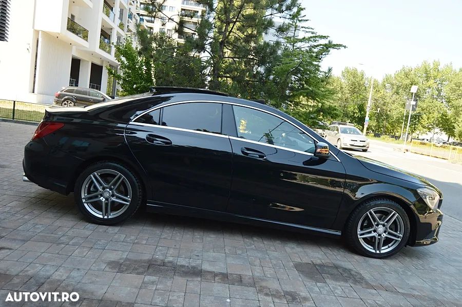 Mercedes-Benz CLA 220 CDI 7G-DCT AMG Line - 30