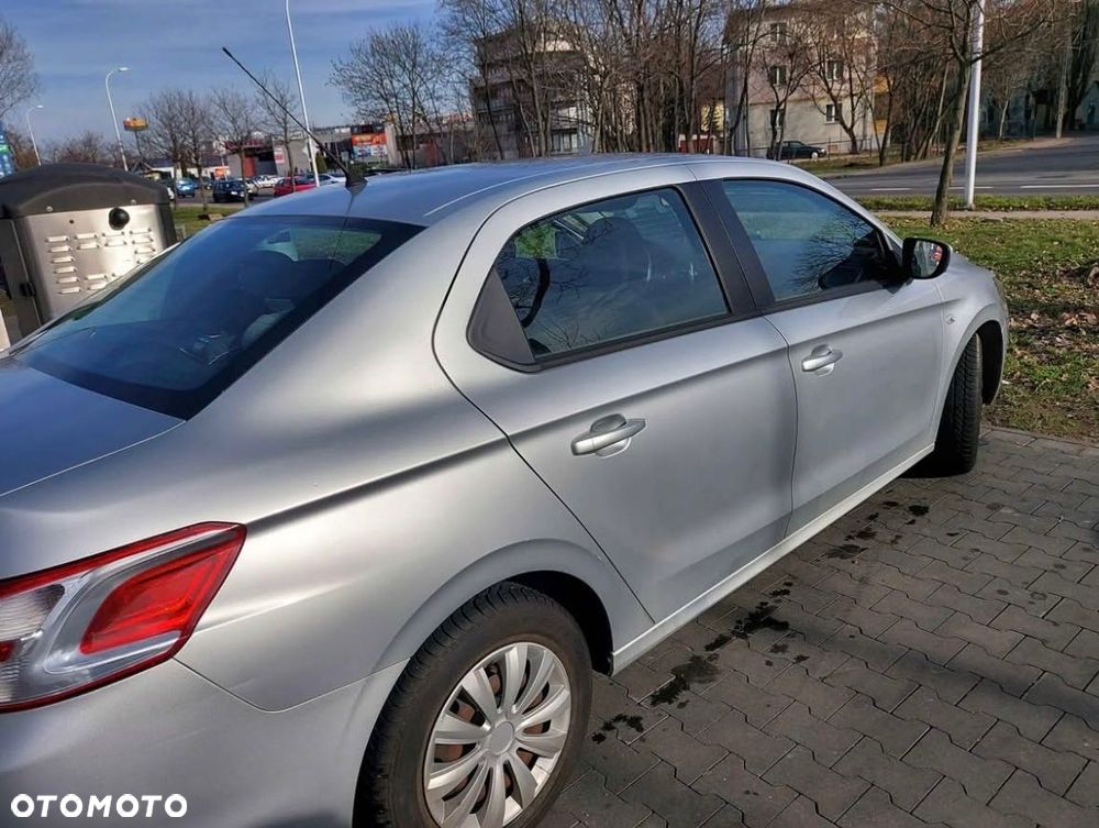 Peugeot 301 - 1