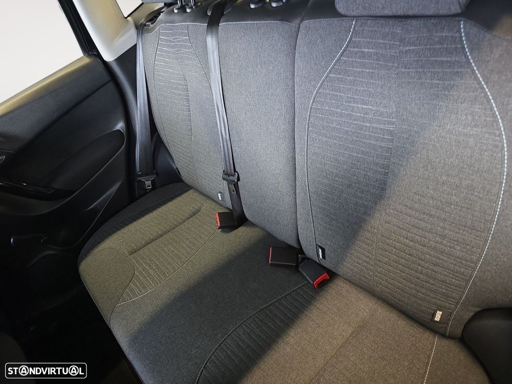 Citroën C3 1.2 PureTech Shine - 13