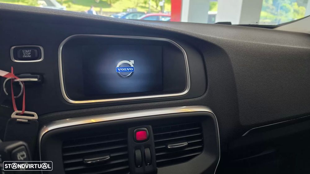 Volvo V40 Cross Country 1.6 D2 Summum - 42