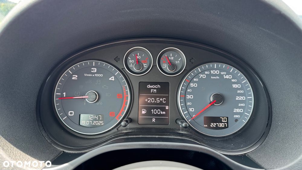 Audi A3 Sportback 1.6 TDI Attraction S tronic - 27