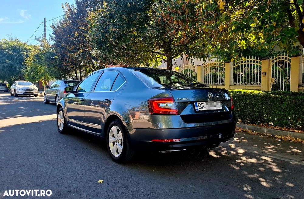 Skoda Octavia 1.5 TSI DSG Style - 3