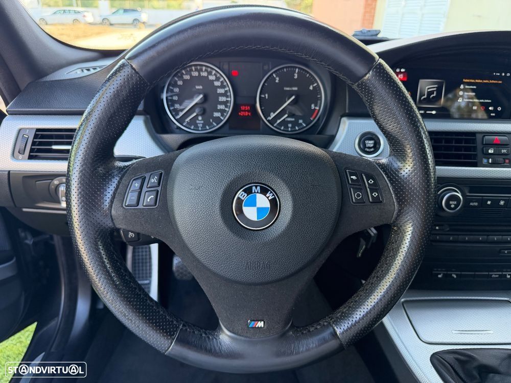 BMW 318 d Navigation Sport - 8