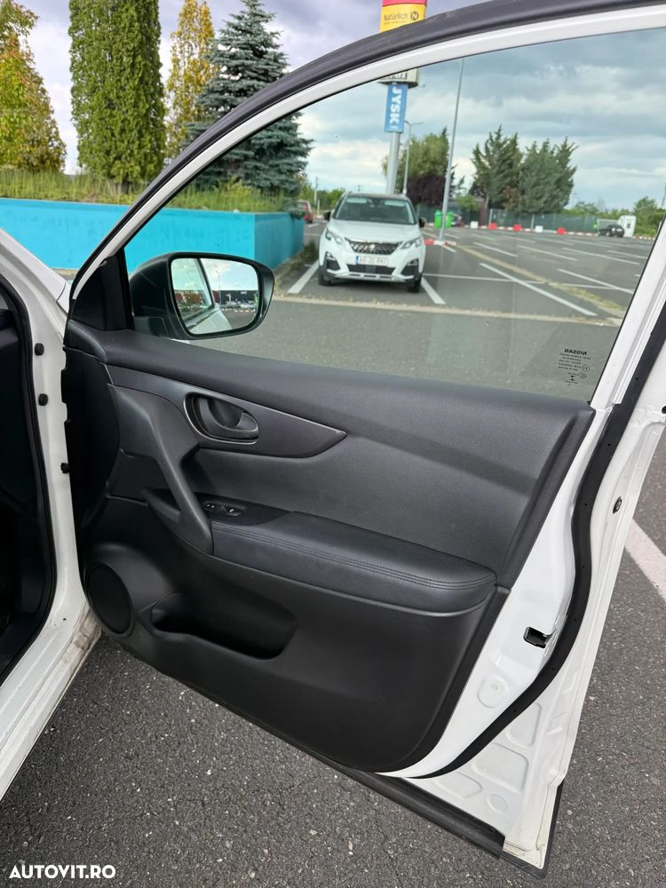 Nissan Qashqai 1.3 138CP 2WD Acenta - 13