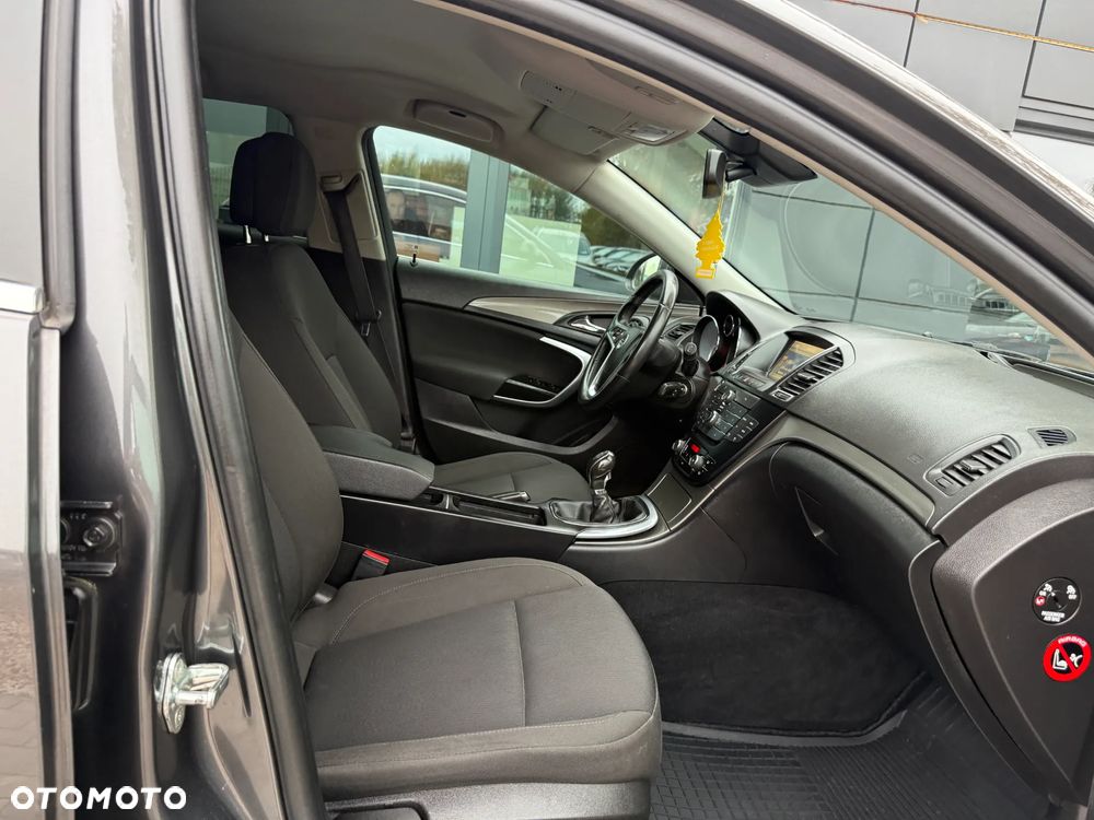 Opel Insignia 1.4 T Cosmo S&S - 26