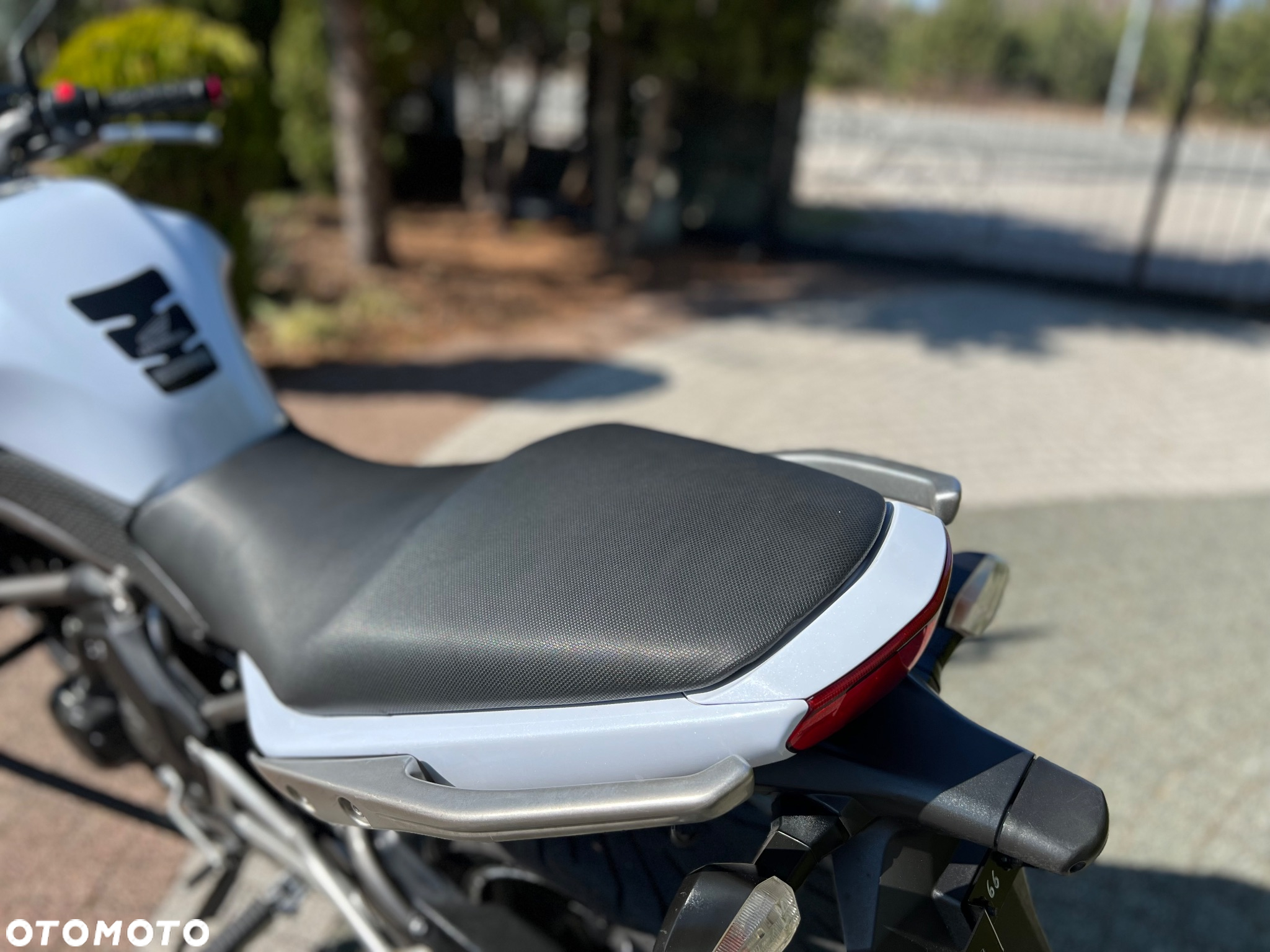 Kawasaki ER - 21