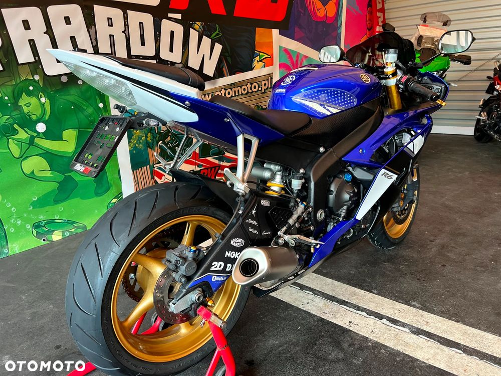 Yamaha R6 - 9