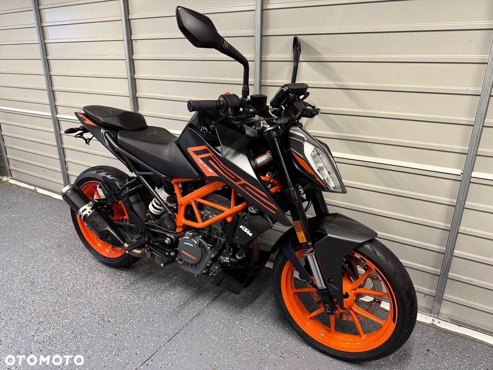 KTM Duke