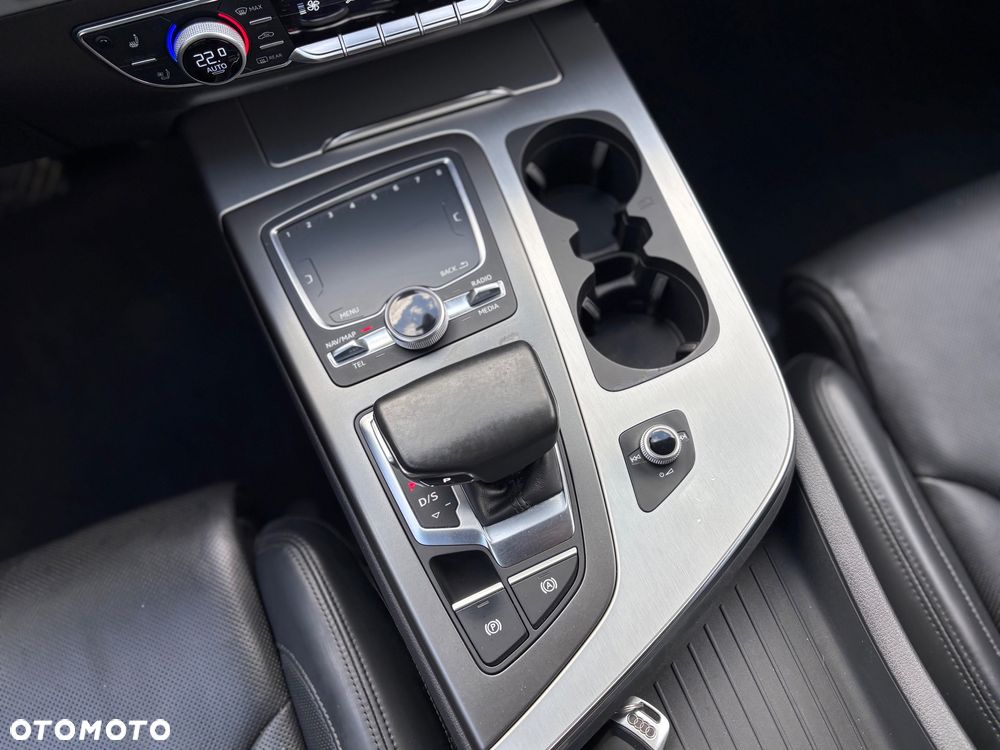 Audi Q7 3.0 TDI ultra Quattro Tiptronic - 33