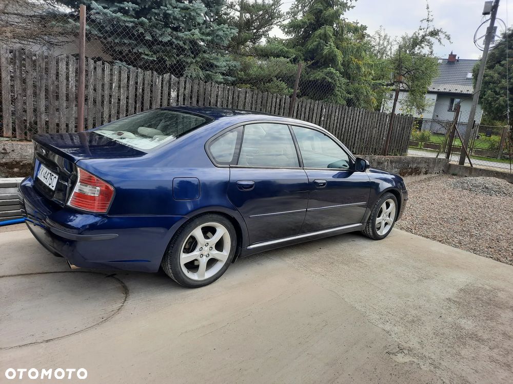 Subaru Legacy - 2
