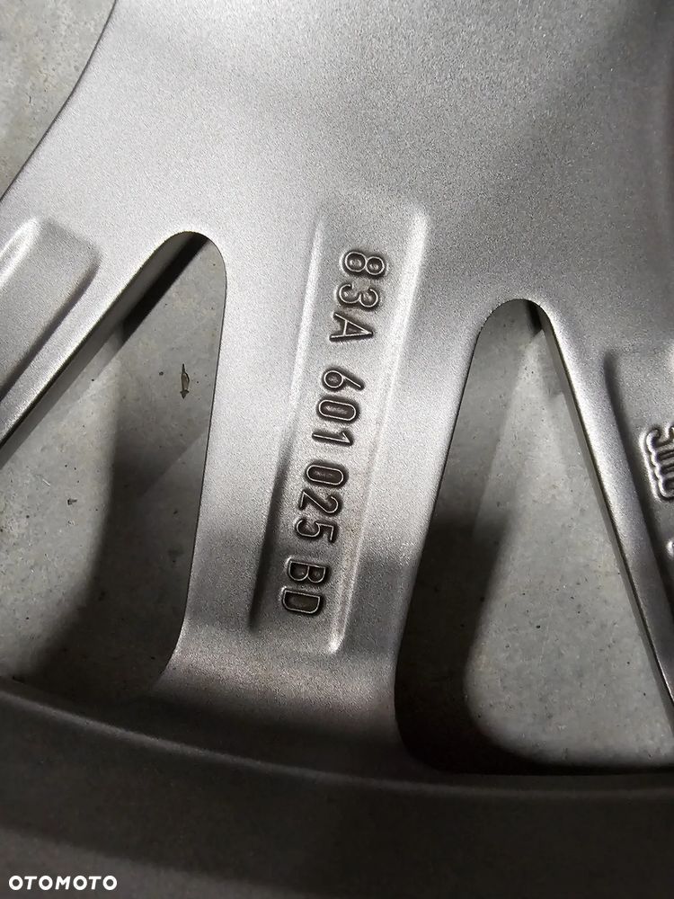 Felga AUDI Q3 83A601025BD 8,5x20 ET38 - 5