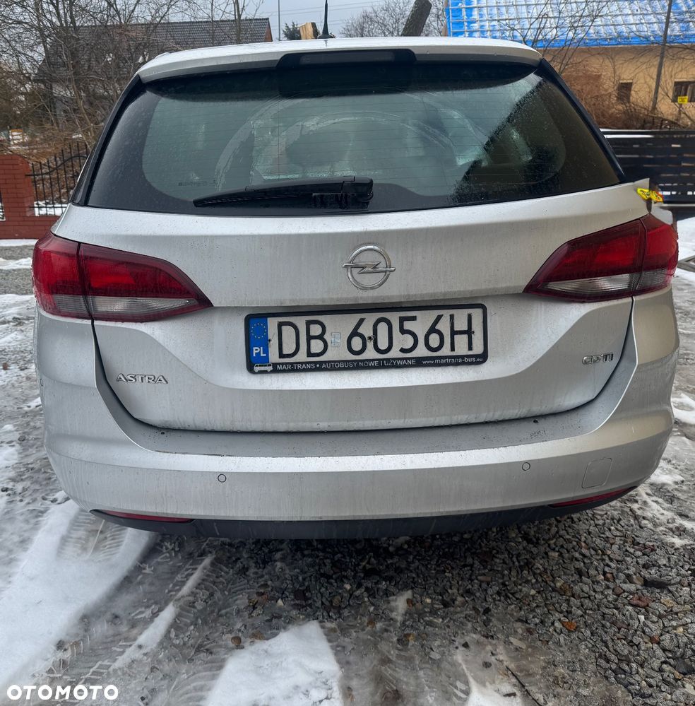Opel Astra 1.6 CDTI Sport - 9