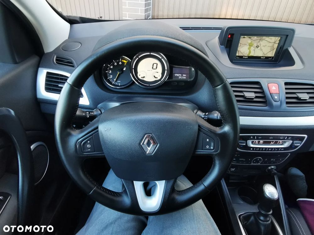 Renault Megane TCe 130 Luxe - 10