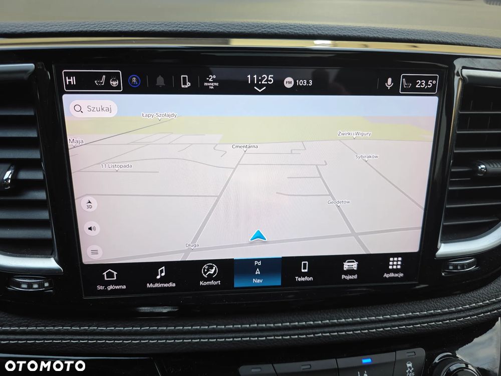 Chrysler Pacifica - 32