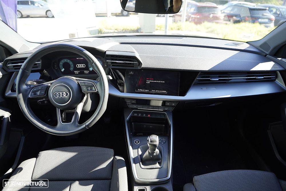 Audi A3 Limousine 30 TFSI S line - 5