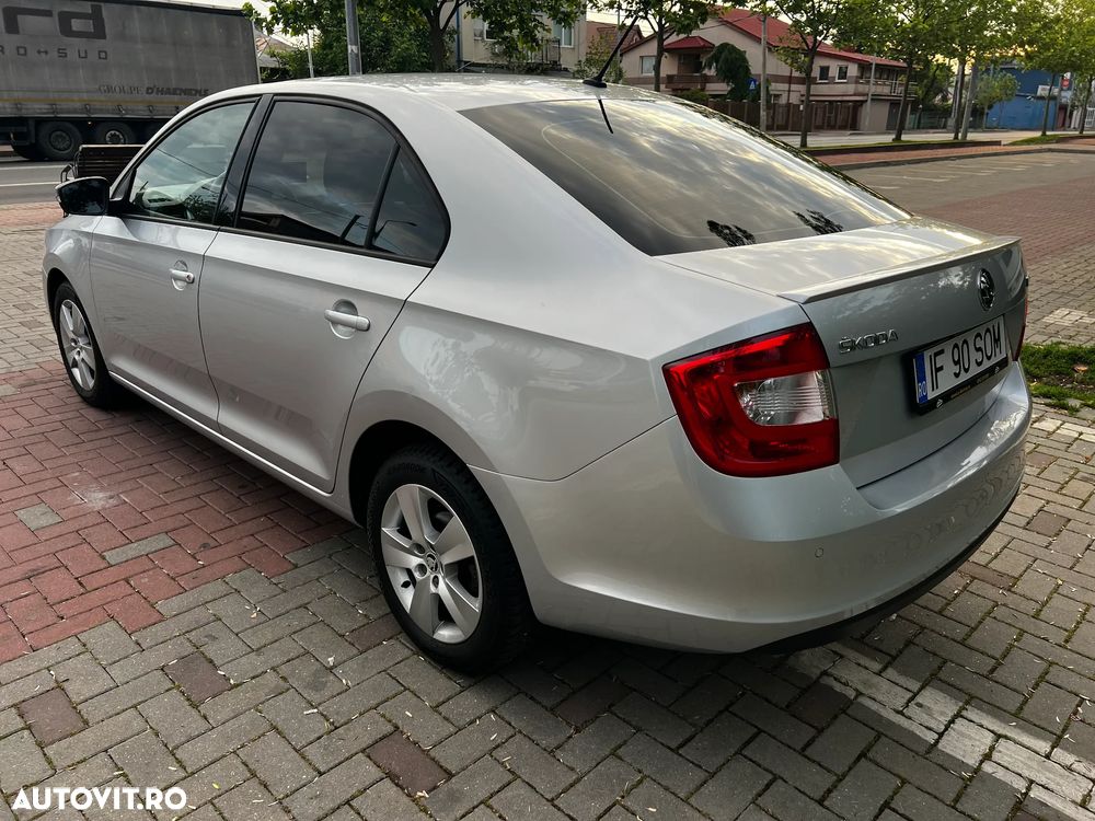 Skoda RAPID 1.4 TSI Ambition DSG - 12