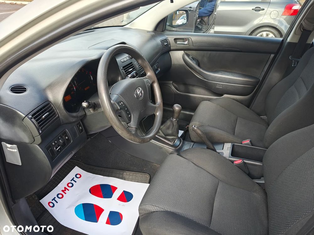 Toyota Corolla 1.8 CE - 7