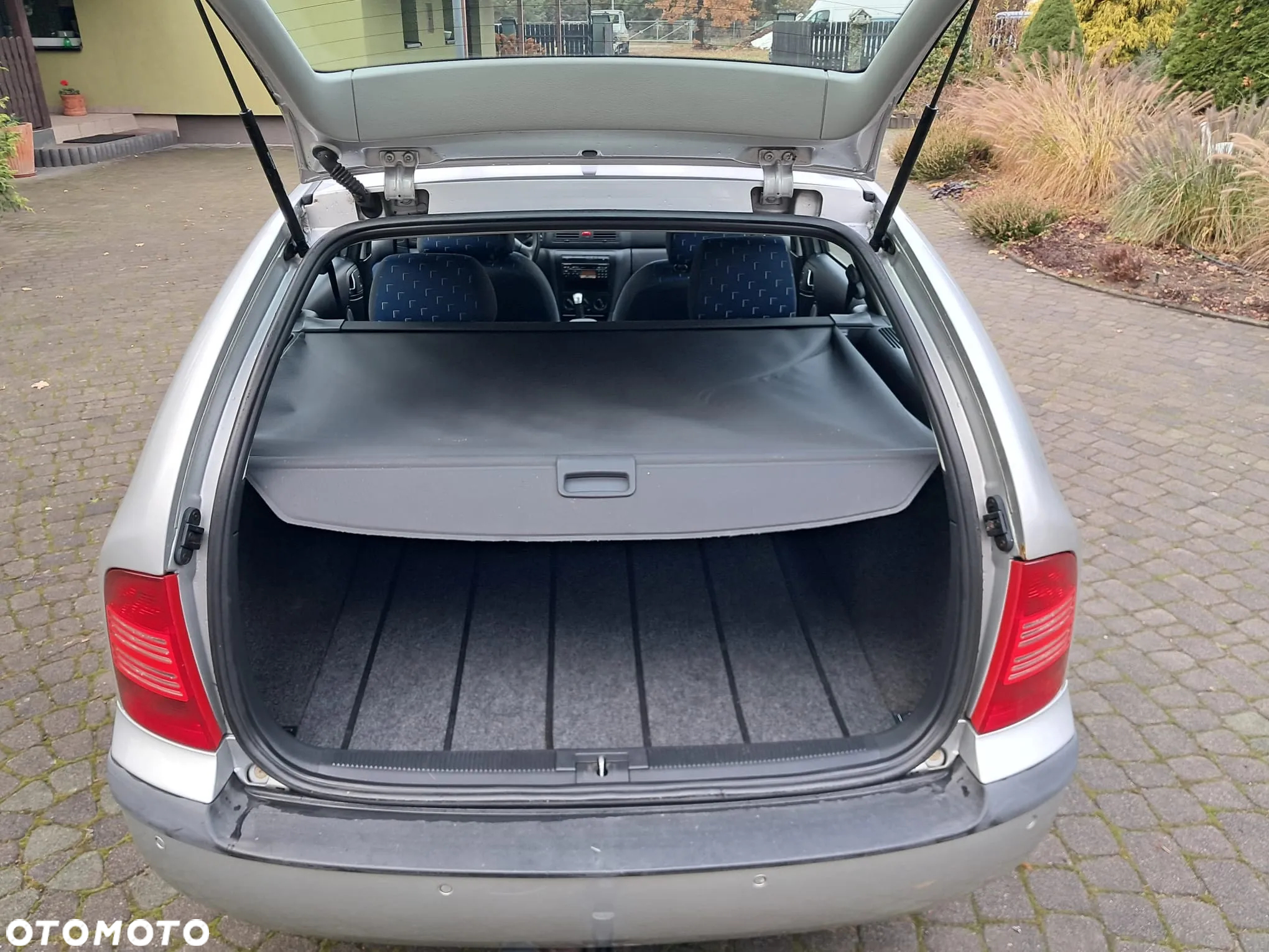 Skoda Octavia 2.0 Combi Ambiente 4x4 - 9