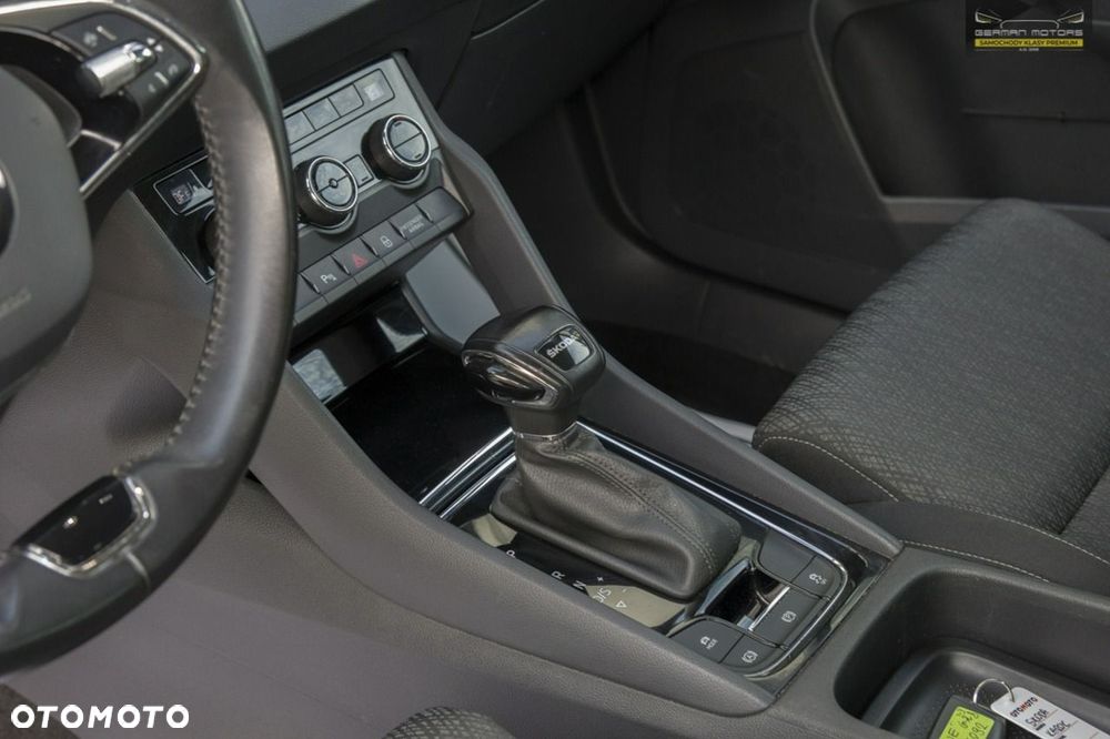 Skoda Karoq 1.5 TSI ACT DSG Selection - 24