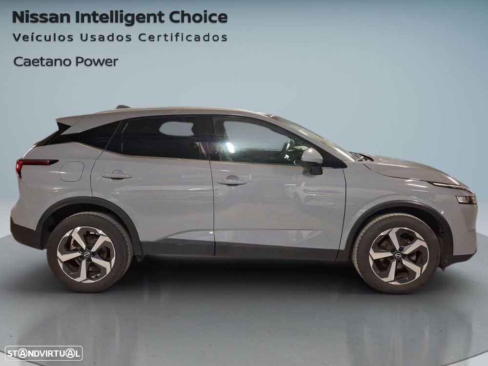 Nissan Qashqai 1.3 DIG-T N-Connecta LED+SKY Xtronic - 22