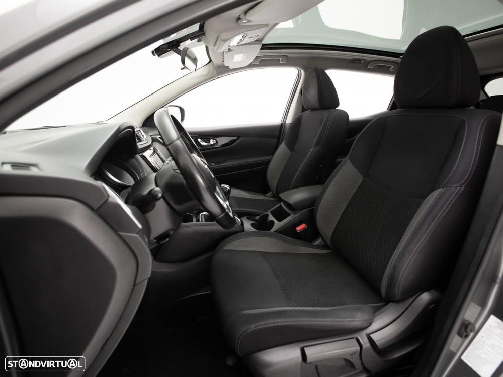 Nissan Qashqai 1.5 dCi N-Connecta - 8