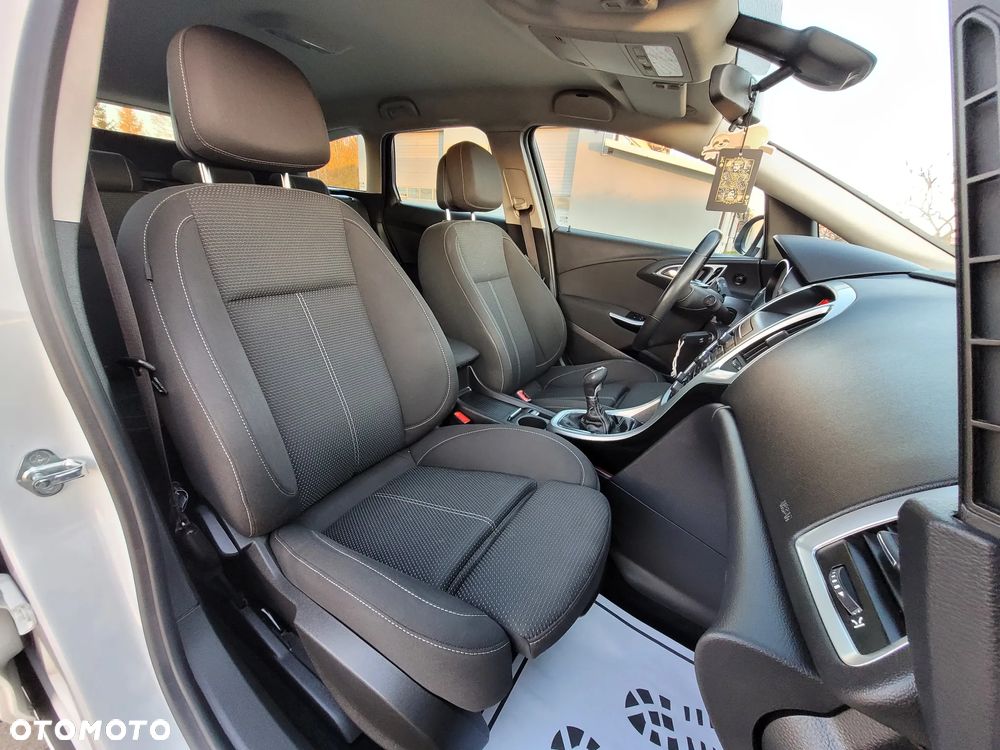 Opel Astra 1.4 Turbo Sports Tourer - 18