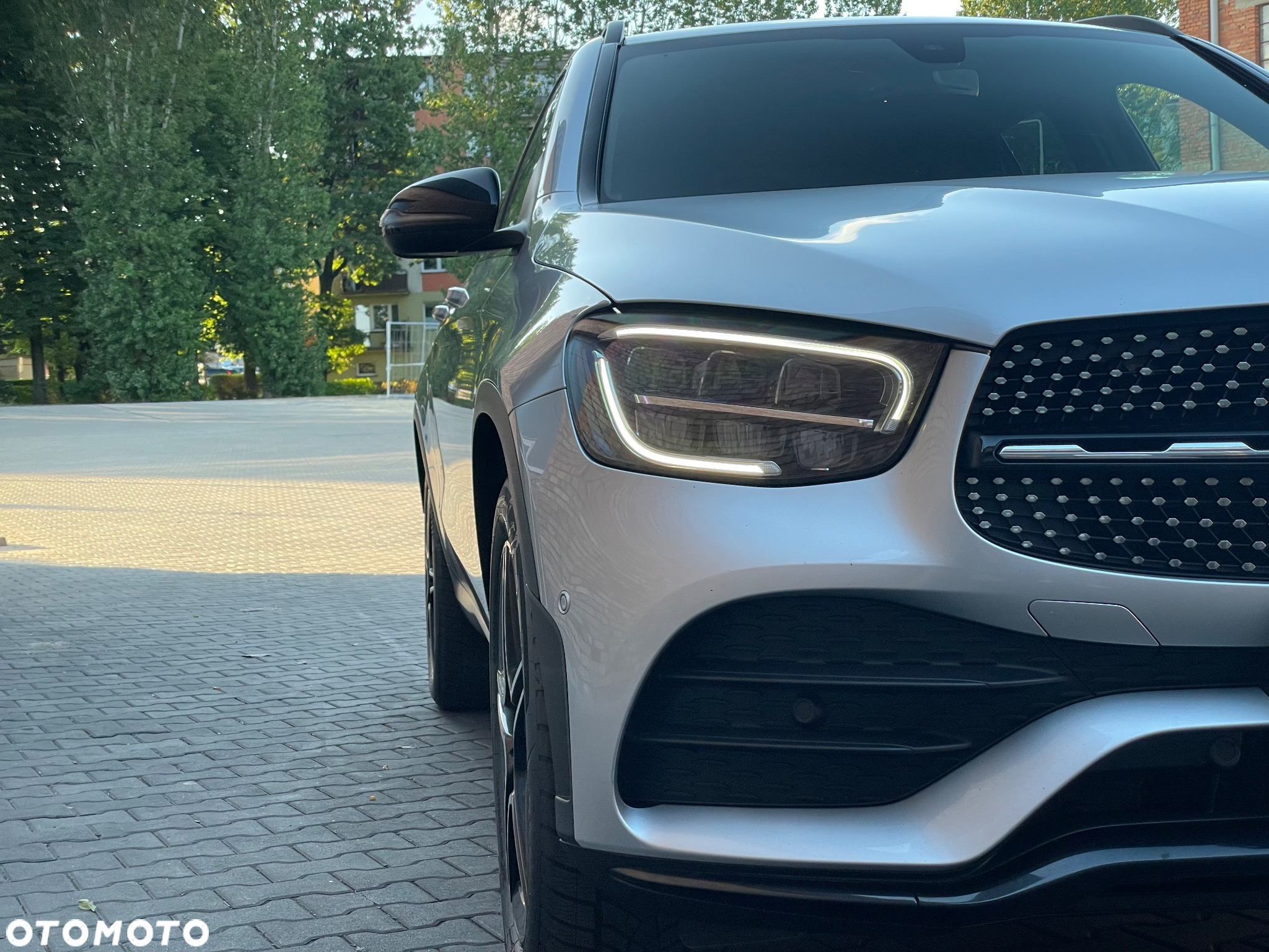Mercedes-Benz GLC 220 d 4Matic 9G-TRONIC AMG Line - 36