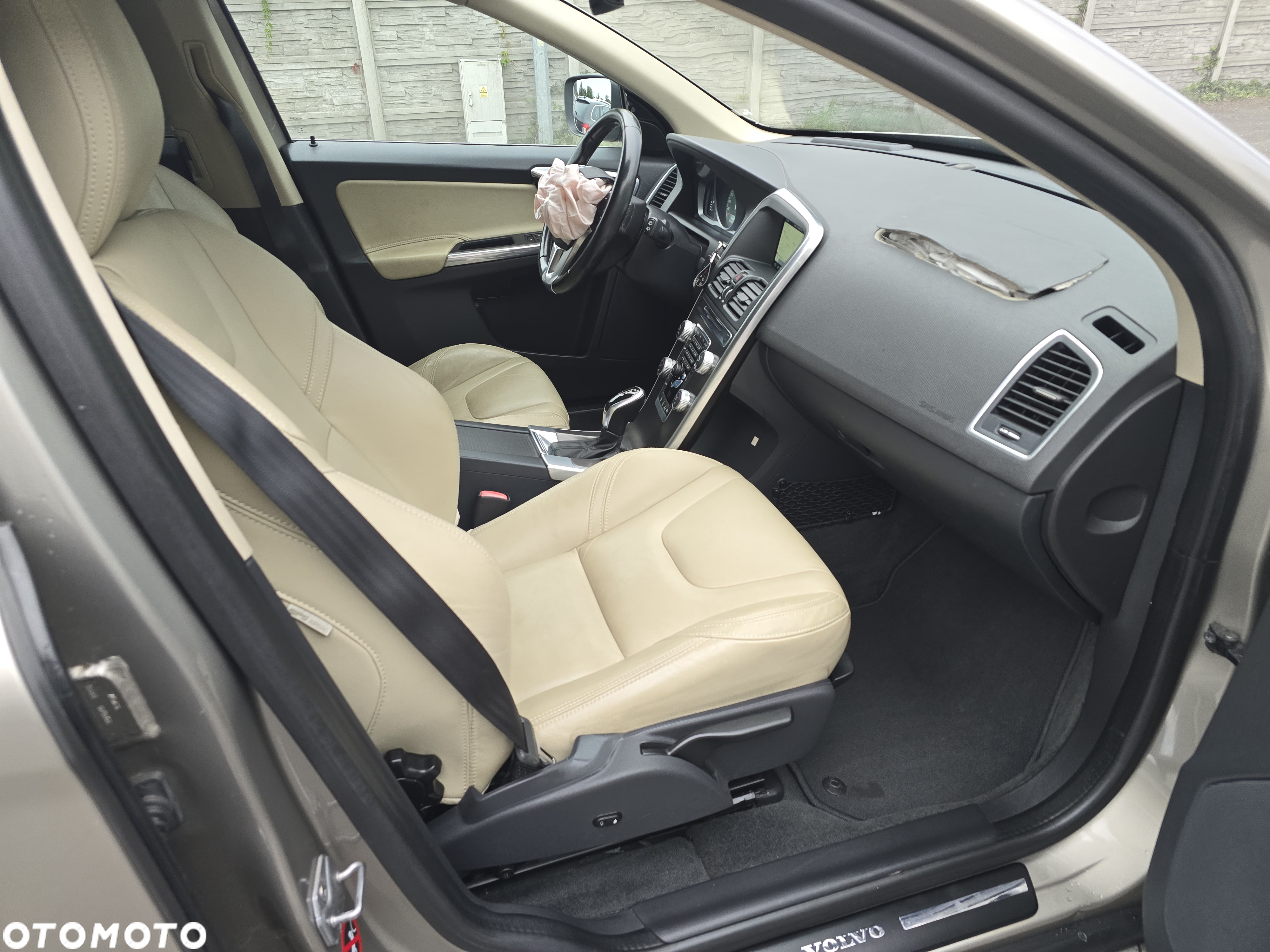 Volvo XC 60 D3 Geartronic Momentum - 15