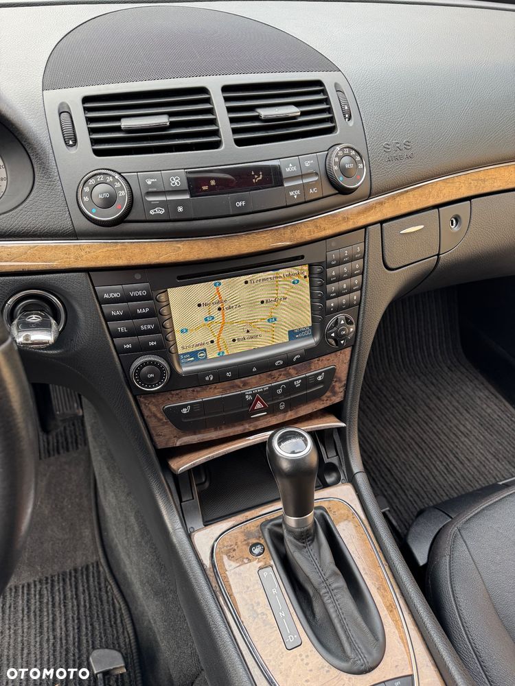 Mercedes-Benz Klasa E 320 CDI Avantgarde - 14