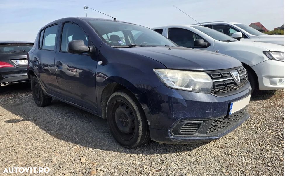 Dacia Sandero 2018 photo 2