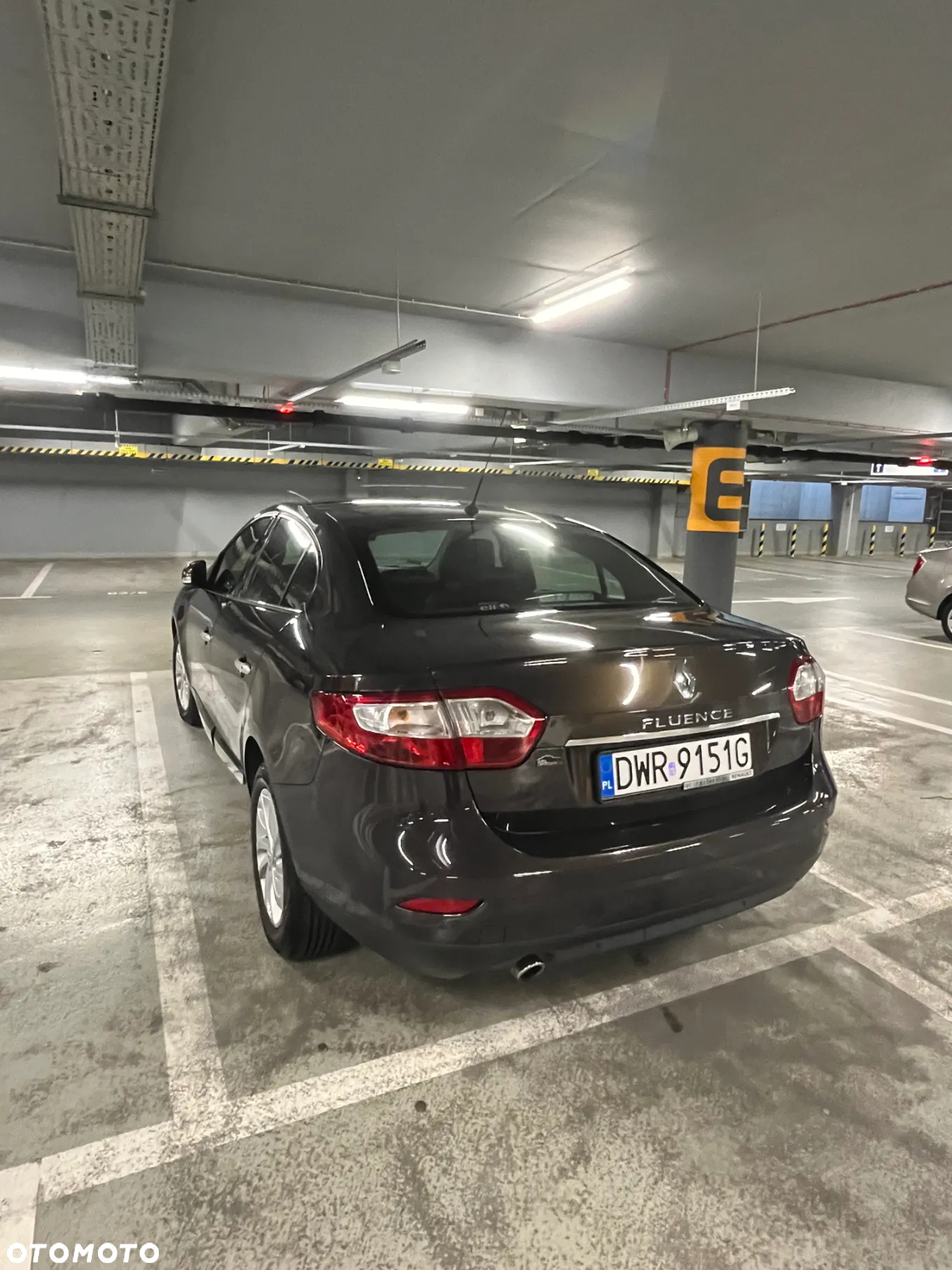 Renault Fluence 1.6 16V Intens - 4