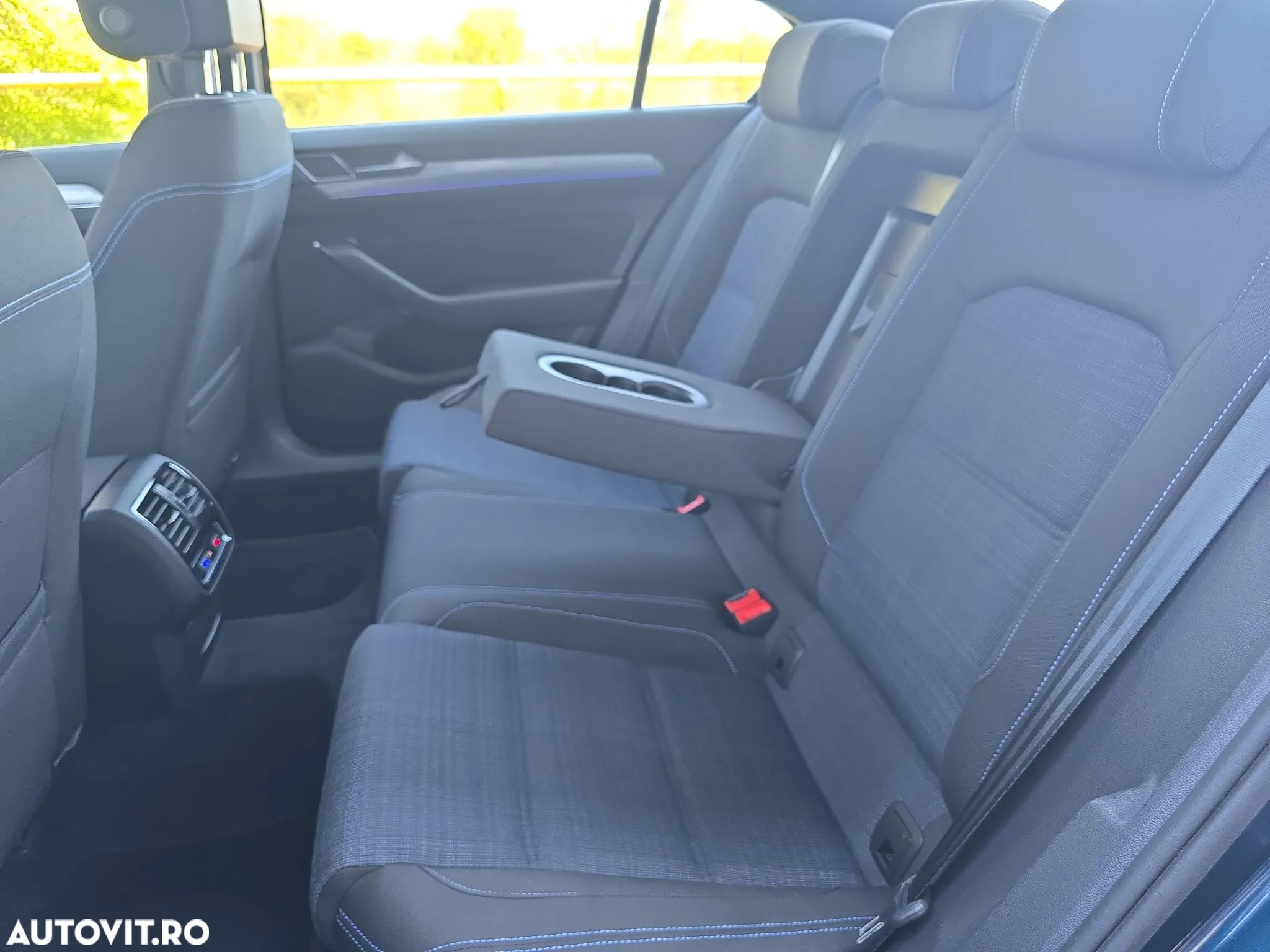 Volkswagen Passat 1.4 TSI Plug-In-Hybrid DSG GTE - 24