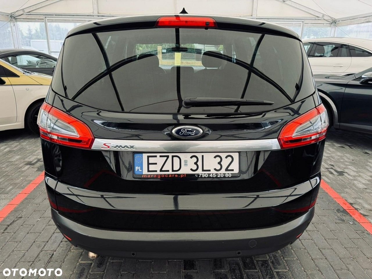 Ford S-Max - 14