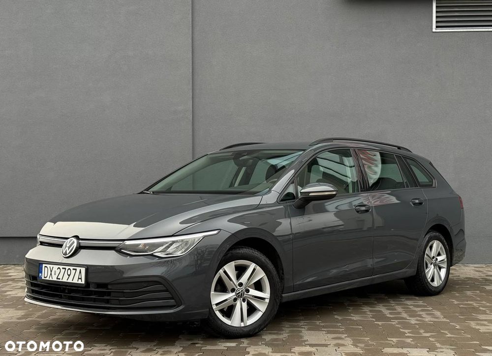 Volkswagen Golf - 6