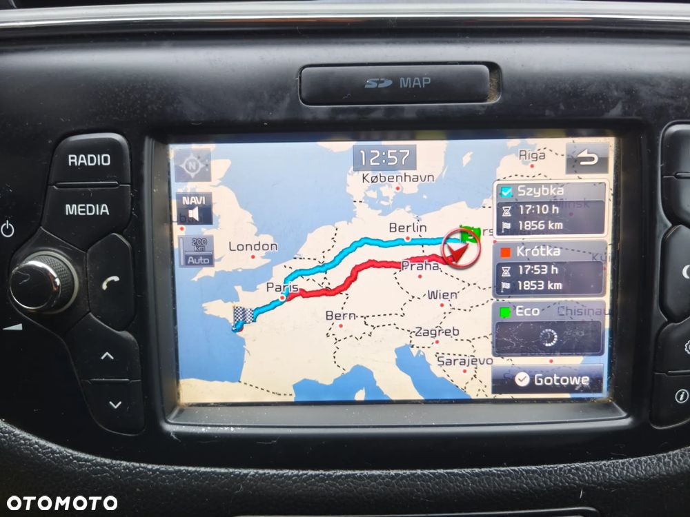 Kia Ceed 1.6 CRDi 136 ISG Dream-Team Edition - 18